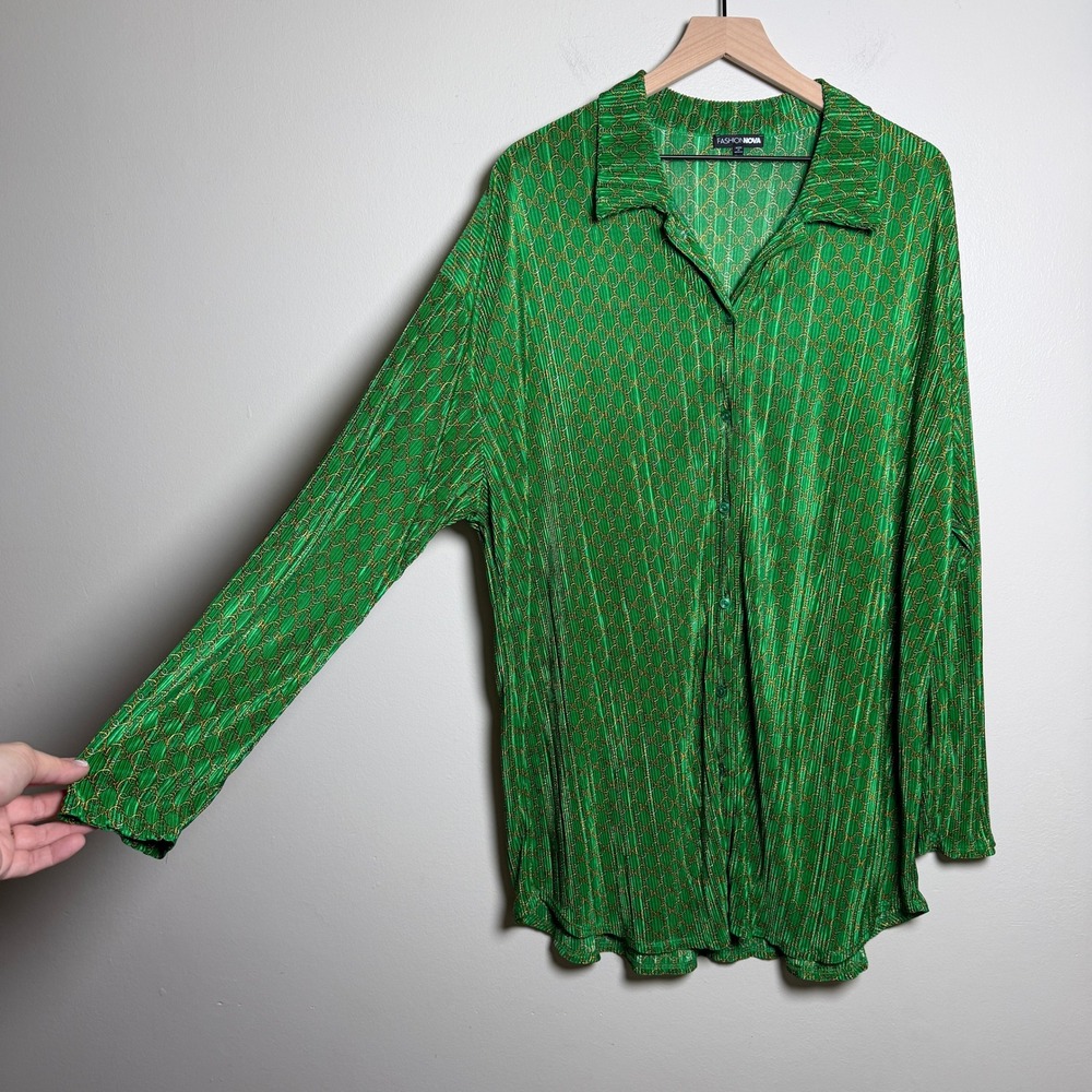Fashion Nova Women Button Up Shirt 3X Green Plissé Chain Print Maximalist 90s